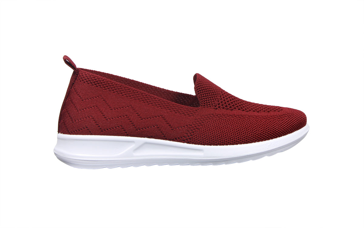 Kiki Regina KG24-5522 Women Casual Shoes In Maroon And Black , Sizes 36-41